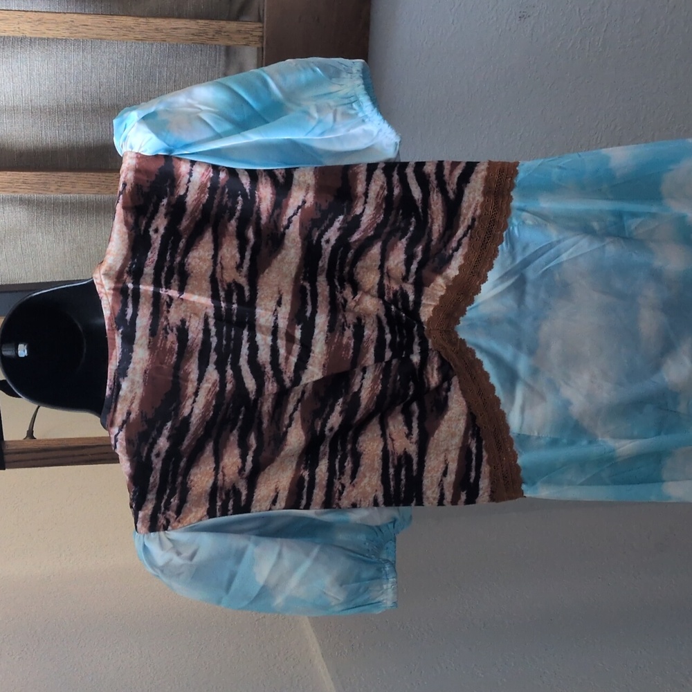 ✨ Nwt Serendipitous Dress In Tiger Blue Cloud By Dresses In Lala Size Small - Picture 7 of 10